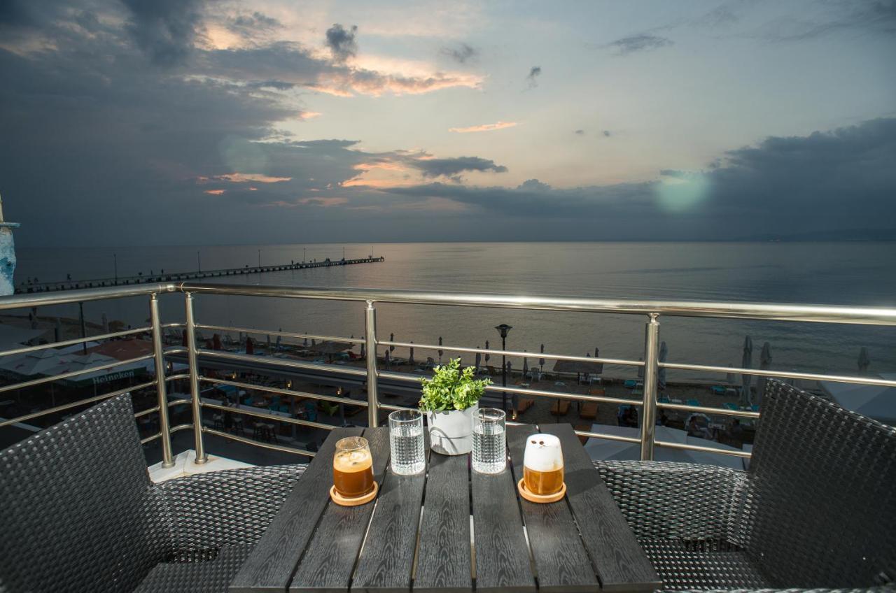 Lux Vip Apartments Peraia  Exterior photo